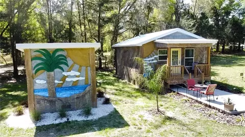 2185 N Crede Ave, Crystal River, FL 34428