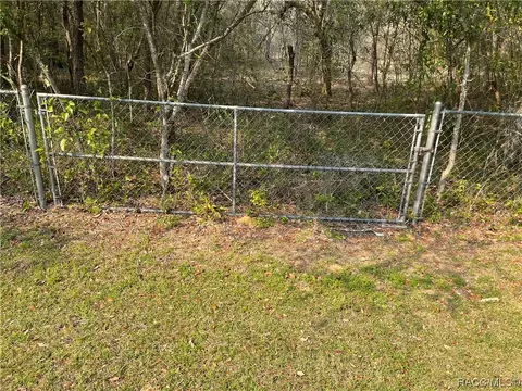 899 E La Salle St, Hernando, FL 34442 photo 5
