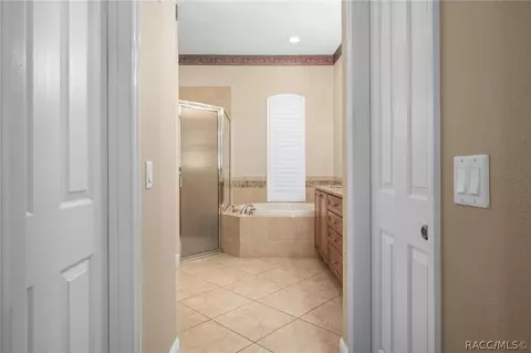 Entry Way - 1403 N Skyhawk Pt, Hernando, FL 34442 photo 3 of 4