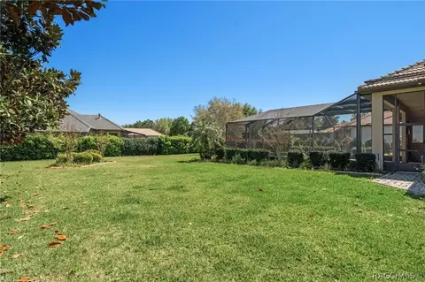 Exterior - 1403 N Skyhawk Pt, Hernando, FL 34442 photo 7 of 10