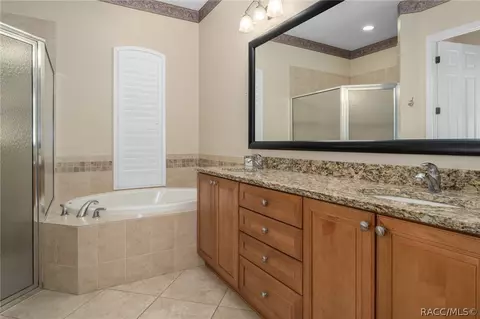Bath - 1403 N Skyhawk Pt, Hernando, FL 34442 photo 2 of 3