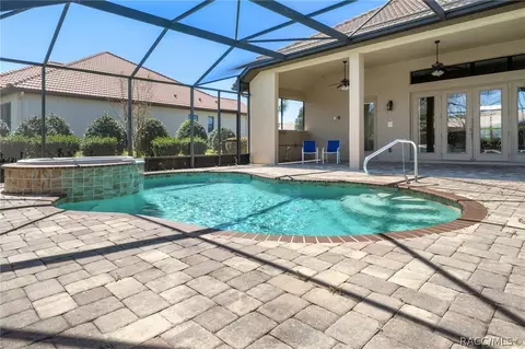 Exterior - 1403 N Skyhawk Pt, Hernando, FL 34442 photo 3 of 10