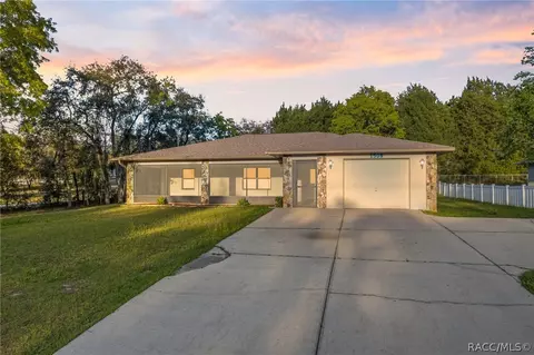 1509 S Rock Crusher Rd, Homosassa, FL 34448