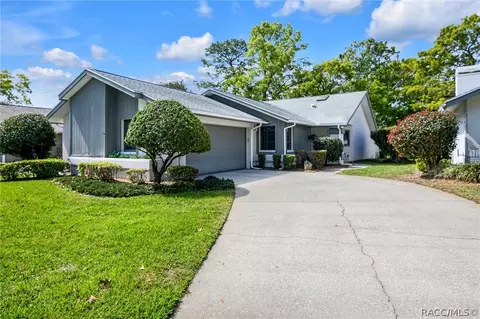 30 Masters Dr S, Homosassa, FL 34446