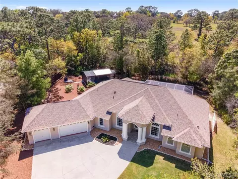 2940 W Lantana Dr, Beverly Hills, FL 34465
