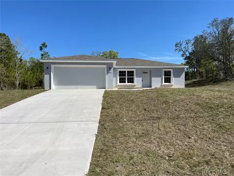 10721 N Dragonis Dr, Citrus Springs, FL 34433
