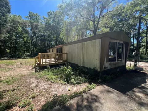 1660 S Palm Ave, Homosassa, FL 34448