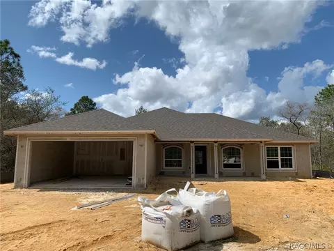 7022 N Lime Dr, Citrus Springs, FL 34433