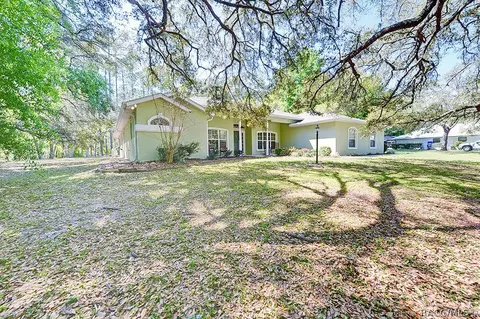1120 W Stafford St, Hernando, FL 34442