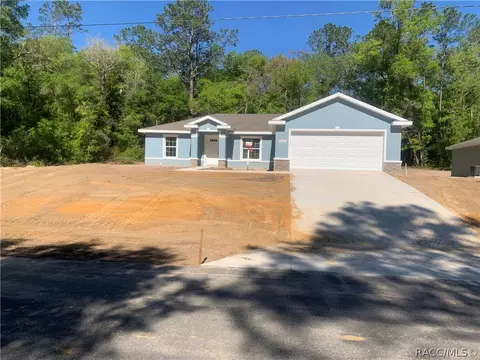 9295 N Sherman Dr, Citrus Springs, FL 34434