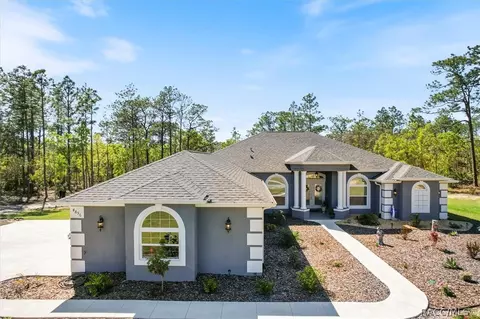 4856 N Perry Dr, Beverly Hills, FL 34465