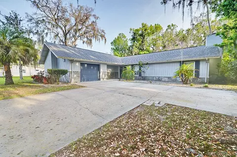 260 SE 16th Ter, Crystal River, FL 34429