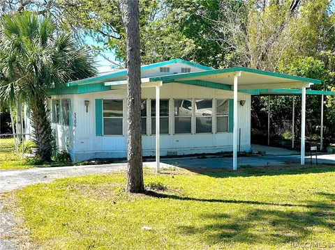 5586 S Delilah Pt, Homosassa, FL 34446