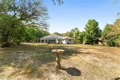 Exterior - 3795 N Indianriver Dr, Hernando, FL 34442 photo 11 of 19