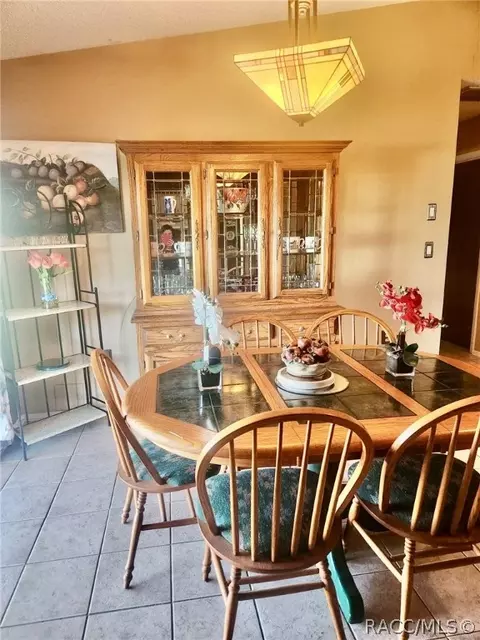 Dining - 9744 Eldridge Rd, Spring Hill, FL 34608 photo 1 of 7