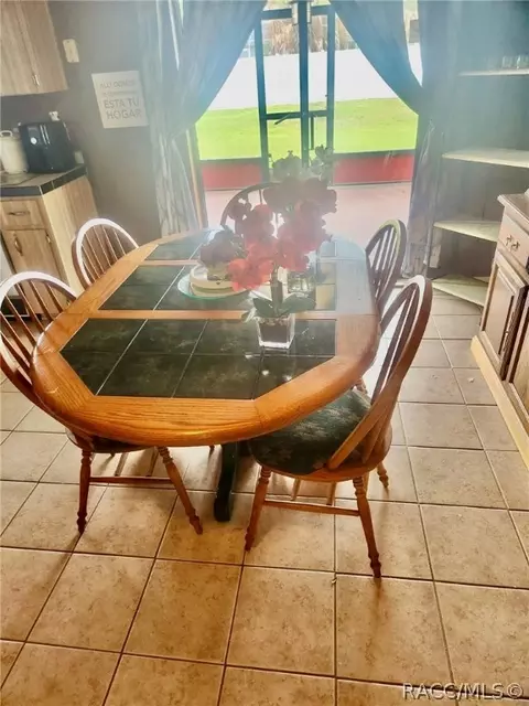 Dining - 9744 Eldridge Rd, Spring Hill, FL 34608 photo 5 of 7