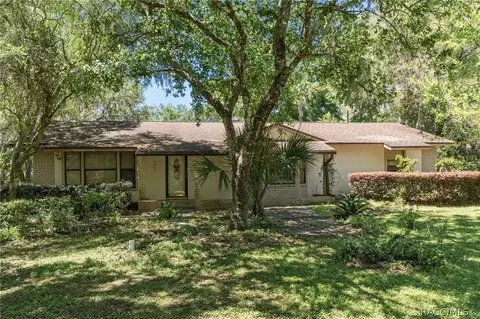 5740 N Highland Park Dr, Hernando, FL 34442