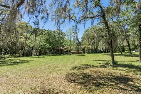 Exterior - 5740 N Highland Park Dr, Hernando, FL 34442 photo 8 of 8