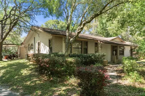 Exterior - 5740 N Highland Park Dr, Hernando, FL 34442 photo 2 of 8