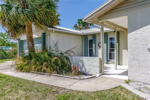 Exterior - 4263 Bellaire Dr, Hernando Beach, FL 34607 photo 4 of 11