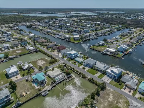 View/Area - 4263 Bellaire Dr, Hernando Beach, FL 34607 photo 9 of 11