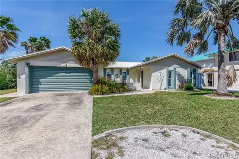 Exterior - 4263 Bellaire Dr, Hernando Beach, FL 34607 photo 2 of 11