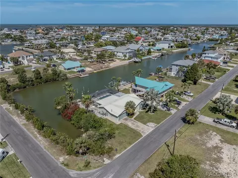 View/Area - 4263 Bellaire Dr, Hernando Beach, FL 34607 photo 3 of 11