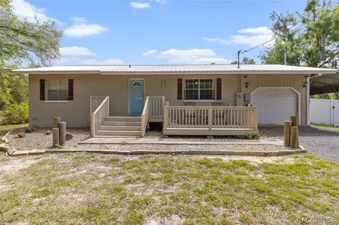 12174 W Fig Tree Ln, Crystal River, FL 34428