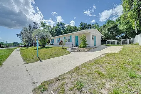 9392 N Citrus Springs Blvd, Citrus Springs, FL 34434
