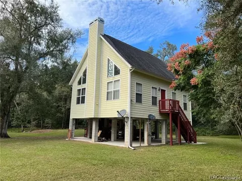 6744 E Channel Dr, Hernando, FL 34442