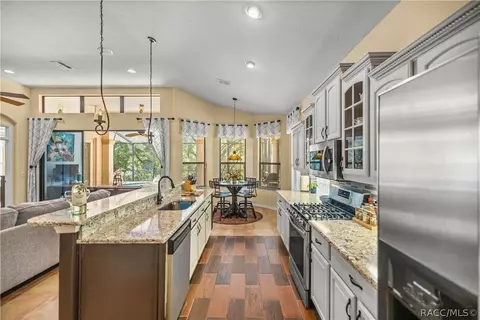 Kitchen - 3194 N Chandler Dr, Hernando, FL 34442 photo 5 of 6