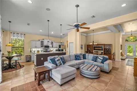 Living - 3194 N Chandler Dr, Hernando, FL 34442 photo 1 of 5