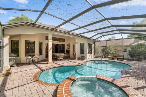 Exterior - 3194 N Chandler Dr, Hernando, FL 34442 photo 10 of 32