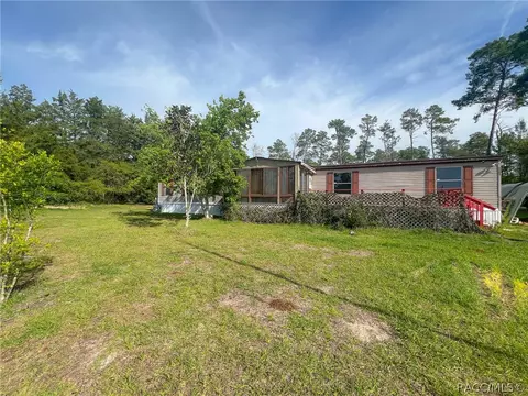 5205 W Disney Ln, Dunnellon, FL 34433