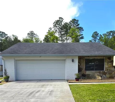 20 Bumelia Ct, Homosassa, FL 34446