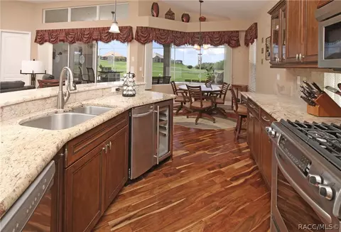 Kitchen - 598 W Doerr Path, Hernando, FL 34442 photo 3 of 6