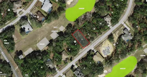 16 Woodfield Cir, Homosassa, FL 34446