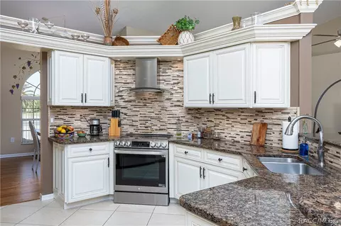 Kitchen - 1807 N Musial Pt, Hernando, FL 34442 photo 1 of 7