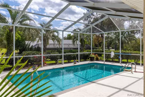 Exterior - 1807 N Musial Pt, Hernando, FL 34442 photo 6 of 26