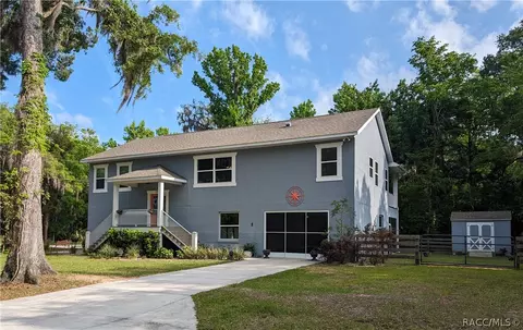 1758 NW 17th Ct, Crystal River, FL 34428