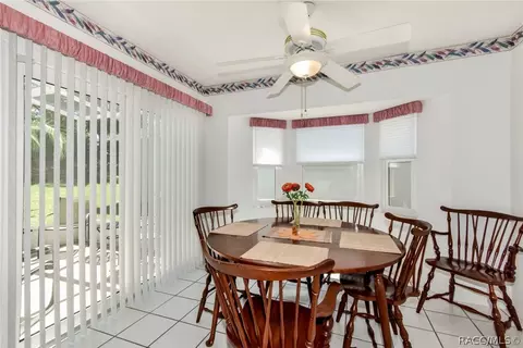 Dining - 718 W Toucan Loop, Hernando, FL 34442 photo 2 of 4