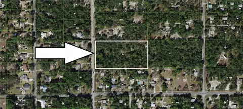 593 N Dunkenfield Ave, Crystal River, FL 34429
