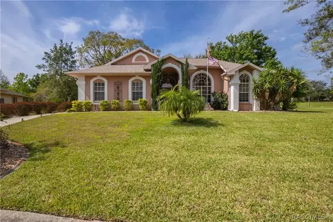 5260 W Mountainview Cir, Lecanto, FL 34461