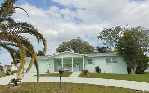 235 S Jefferson St, Beverly Hills, FL 34465