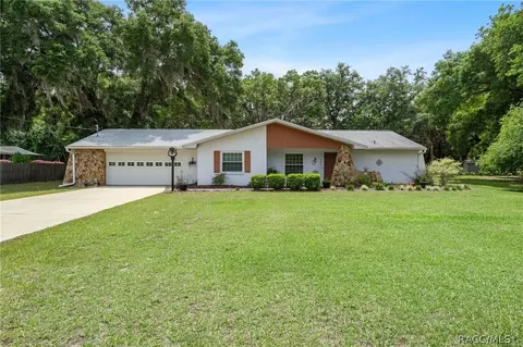 9094 E Moccasin Slough Rd, Inverness, FL 34450