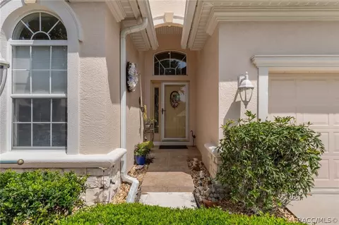 Exterior - 305 W Doerr Path, Hernando, FL 34442 photo 4 of 20