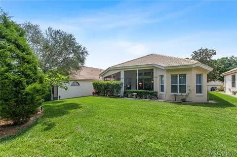 Exterior - 305 W Doerr Path, Hernando, FL 34442 photo 9 of 20