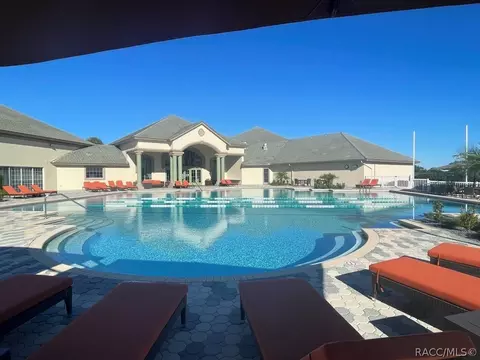 Exterior - 305 W Doerr Path, Hernando, FL 34442 photo 19 of 20
