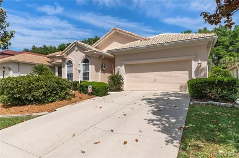 Exterior - 305 W Doerr Path, Hernando, FL 34442 photo 5 of 20