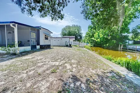 10027 E Perch Ct, Inverness, FL 34450 photo 12